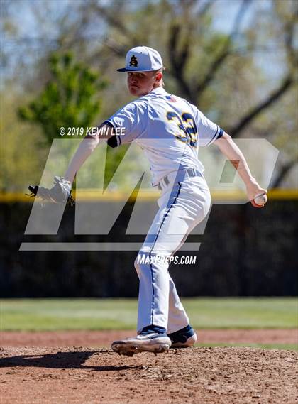 Thumbnail 2 in Summit Academy vs. Union (UHSAA 3A Semifinal) photogallery.