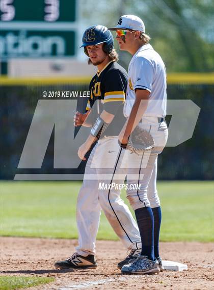 Thumbnail 3 in Summit Academy vs. Union (UHSAA 3A Semifinal) photogallery.