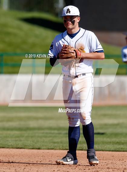 Thumbnail 2 in Summit Academy vs. Union (UHSAA 3A Semifinal) photogallery.