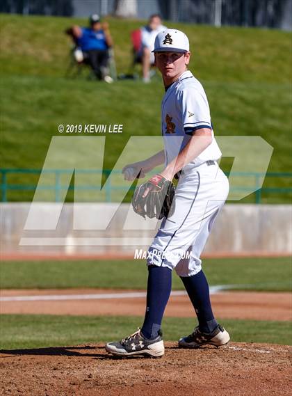 Thumbnail 2 in Summit Academy vs. Union (UHSAA 3A Semifinal) photogallery.