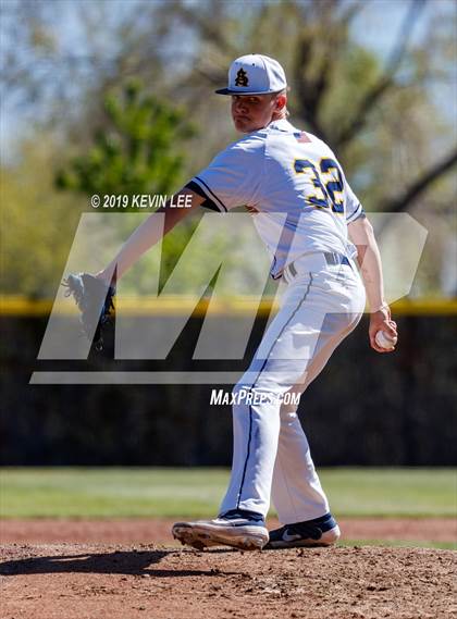 Thumbnail 2 in Summit Academy vs. Union (UHSAA 3A Semifinal) photogallery.