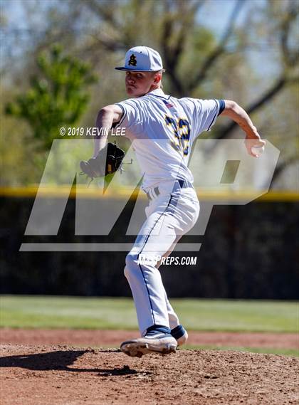 Thumbnail 2 in Summit Academy vs. Union (UHSAA 3A Semifinal) photogallery.