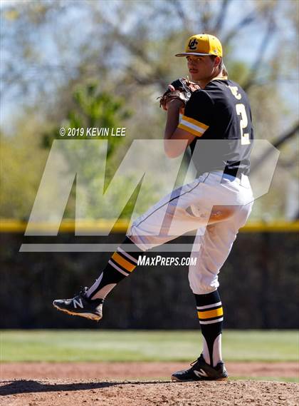 Thumbnail 2 in Summit Academy vs. Union (UHSAA 3A Semifinal) photogallery.