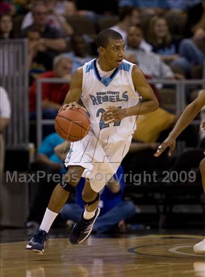 Thumbnail 3 in Boone County vs. Holmes (Ninth Region Championship) photogallery.