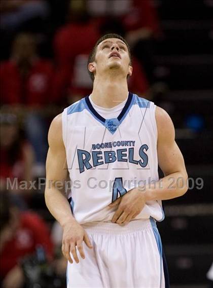 Thumbnail 3 in Boone County vs. Holmes (Ninth Region Championship) photogallery.