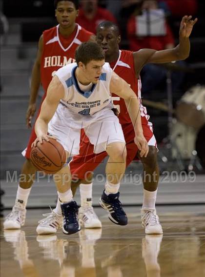 Thumbnail 1 in Boone County vs. Holmes (Ninth Region Championship) photogallery.