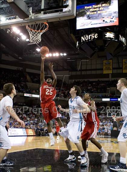 Thumbnail 2 in Boone County vs. Holmes (Ninth Region Championship) photogallery.