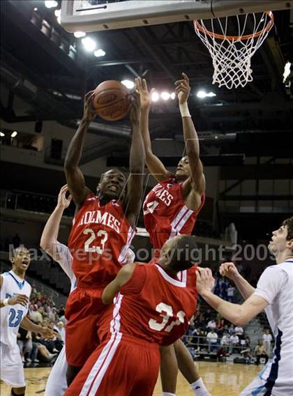 Thumbnail 3 in Boone County vs. Holmes (Ninth Region Championship) photogallery.