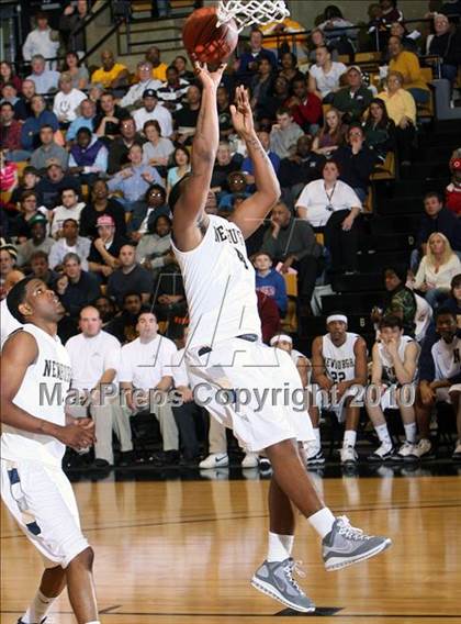 Thumbnail 1 in Mt. Vernon vs. Newburgh Free Academy (Class AA Regional Final) photogallery.