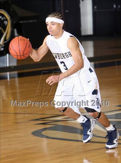 Thumbnail 2 in Mt. Vernon vs. Newburgh Free Academy (Class AA Regional Final) photogallery.