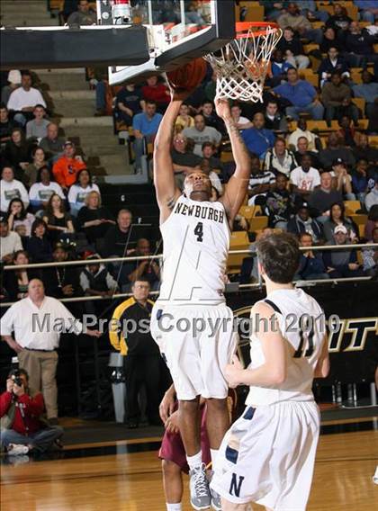 Thumbnail 1 in Mt. Vernon vs. Newburgh Free Academy (Class AA Regional Final) photogallery.