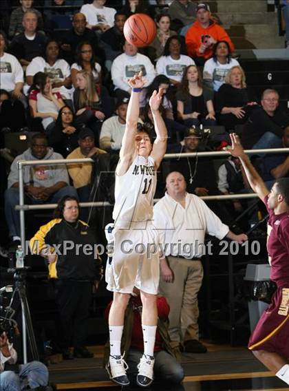 Thumbnail 1 in Mt. Vernon vs. Newburgh Free Academy (Class AA Regional Final) photogallery.