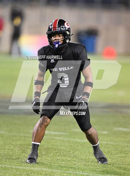 Thumbnail 1 in Archbishop Alter vs. Glenville (OHSAA D4 Final) photogallery.
