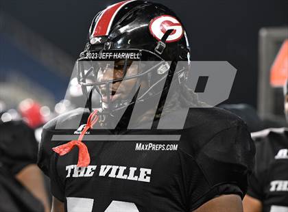 Thumbnail 1 in Archbishop Alter vs. Glenville (OHSAA D4 Final) photogallery.