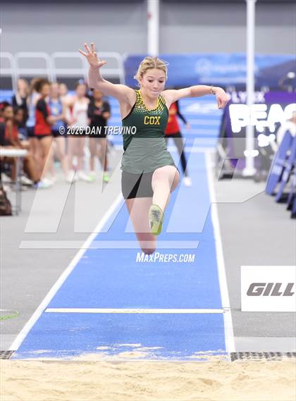 Thumbnail 2 in Beach District Meet #2 (Long Jump) photogallery.