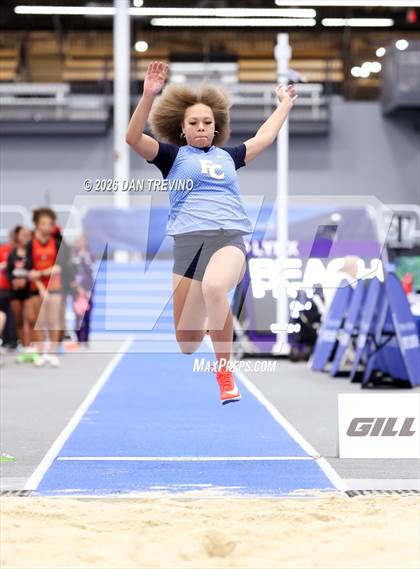 Thumbnail 1 in Beach District Meet #2 (Long Jump) photogallery.