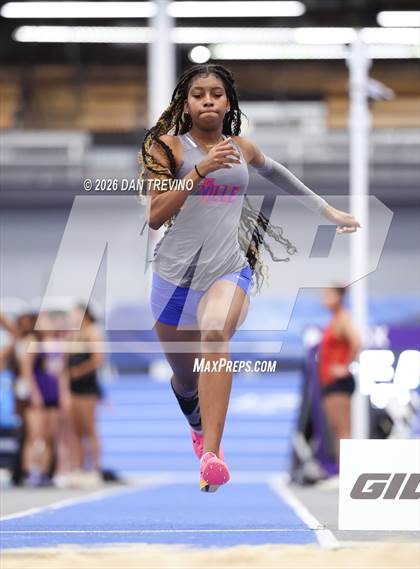 Thumbnail 2 in Beach District Meet #2 (Long Jump) photogallery.