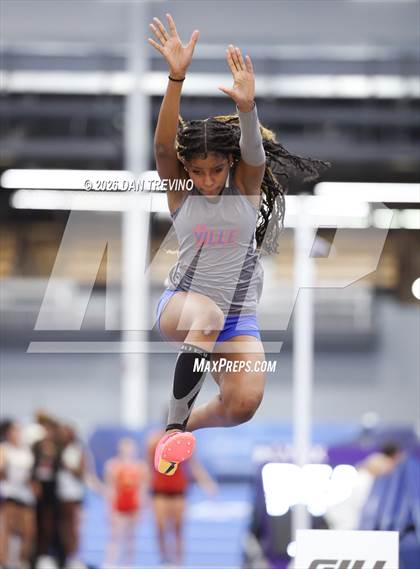 Thumbnail 2 in Beach District Meet #2 (Long Jump) photogallery.