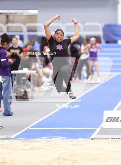 Thumbnail 3 in Beach District Meet #2 (Long Jump) photogallery.