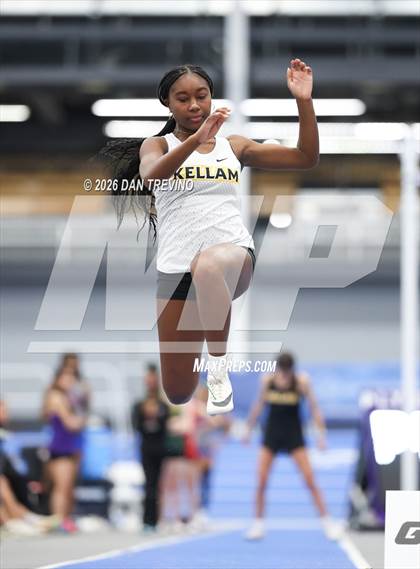 Thumbnail 3 in Beach District Meet #2 (Long Jump) photogallery.