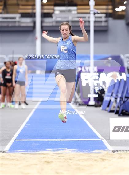 Thumbnail 3 in Beach District Meet #2 (Long Jump) photogallery.
