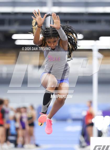 Thumbnail 1 in Beach District Meet #2 (Long Jump) photogallery.