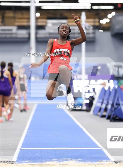 Thumbnail 1 in Beach District Meet #2 (Long Jump) photogallery.