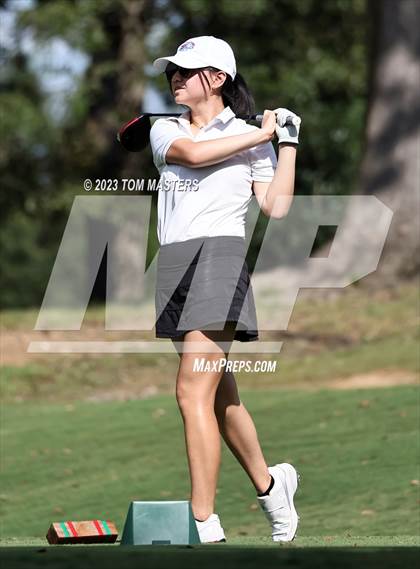 Thumbnail 2 in Carmel Invitational photogallery.