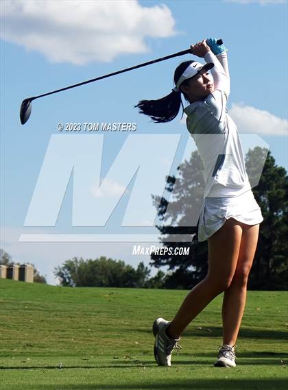 Thumbnail 1 in Carmel Invitational photogallery.