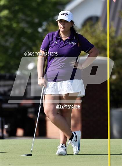 Thumbnail 2 in Carmel Invitational photogallery.