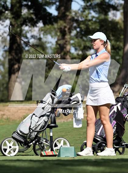 Thumbnail 3 in Carmel Invitational photogallery.