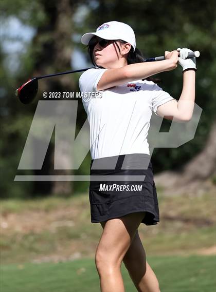 Thumbnail 3 in Carmel Invitational photogallery.