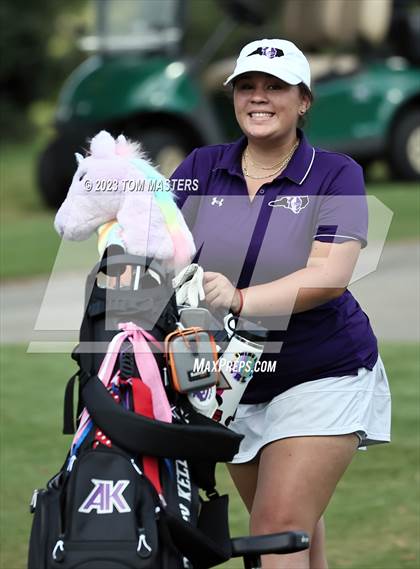 Thumbnail 1 in Carmel Invitational photogallery.
