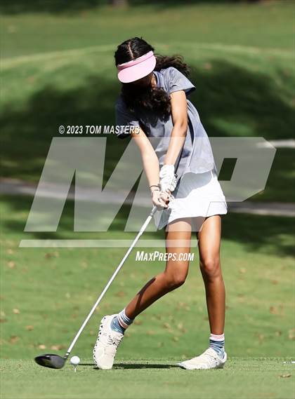 Thumbnail 3 in Carmel Invitational photogallery.