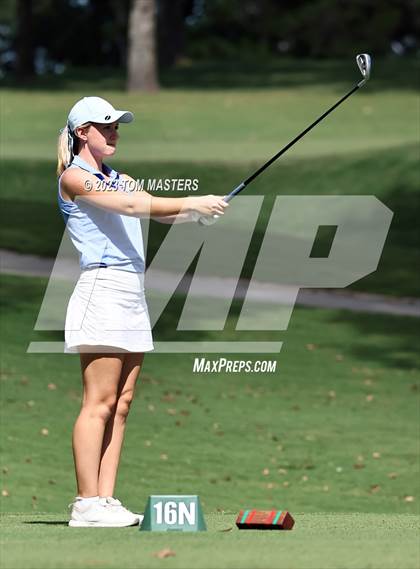 Thumbnail 3 in Carmel Invitational photogallery.