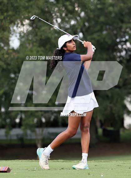 Thumbnail 1 in Carmel Invitational photogallery.