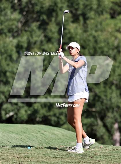 Thumbnail 1 in Carmel Invitational photogallery.