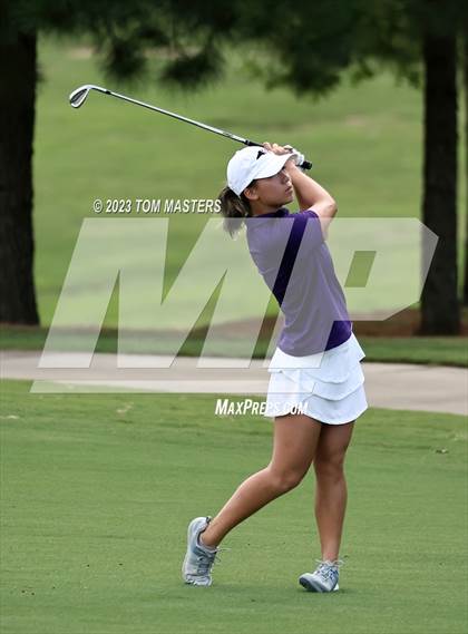 Thumbnail 3 in Carmel Invitational photogallery.