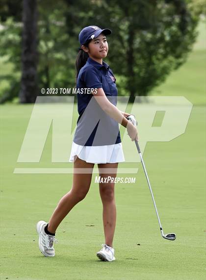 Thumbnail 2 in Carmel Invitational photogallery.