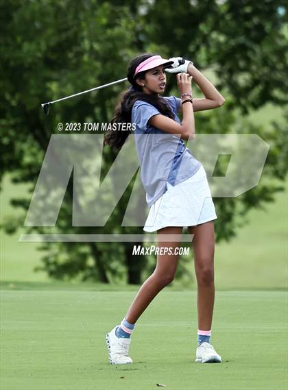 Thumbnail 1 in Carmel Invitational photogallery.