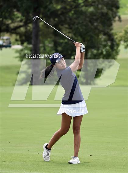 Thumbnail 3 in Carmel Invitational photogallery.