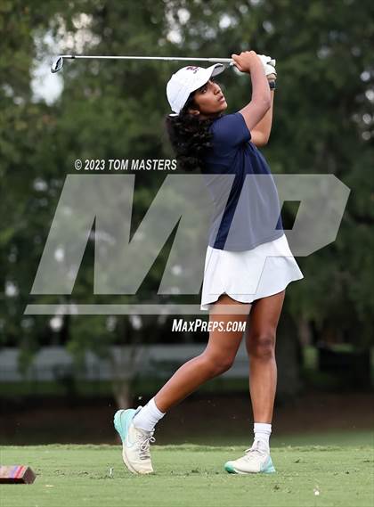 Thumbnail 3 in Carmel Invitational photogallery.