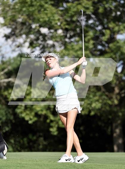Thumbnail 3 in Carmel Invitational photogallery.