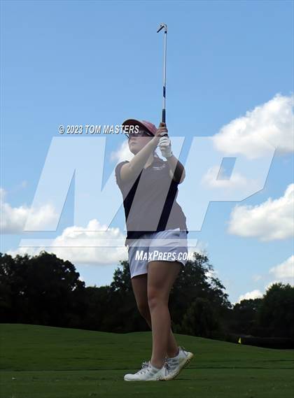 Thumbnail 2 in Carmel Invitational photogallery.