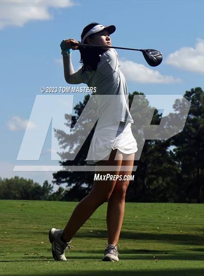 Thumbnail 2 in Carmel Invitational photogallery.