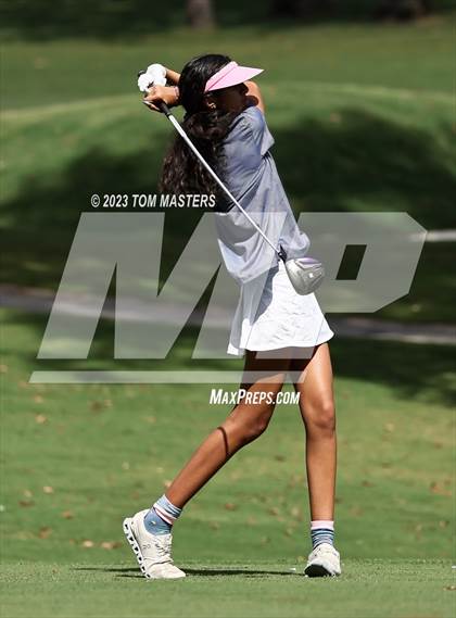 Thumbnail 1 in Carmel Invitational photogallery.