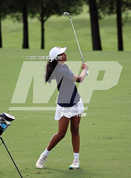 Thumbnail 1 in Carmel Invitational photogallery.