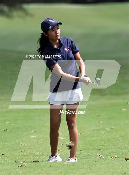 Thumbnail 1 in Carmel Invitational photogallery.