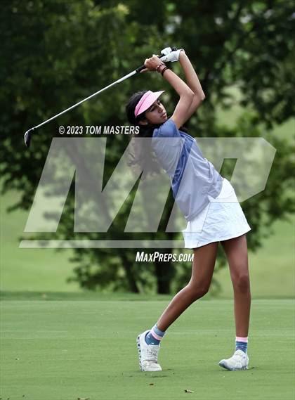 Thumbnail 2 in Carmel Invitational photogallery.