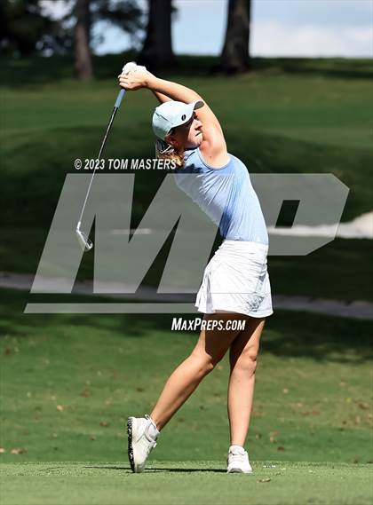 Thumbnail 3 in Carmel Invitational photogallery.